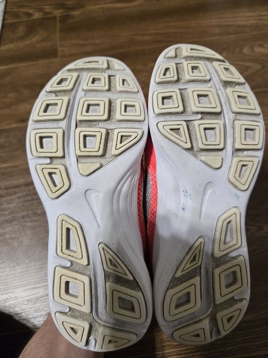 Кросівки Nike 33 розмір