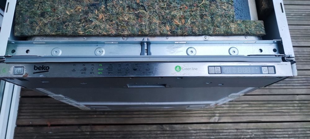 Zmywarka Beko model din 5931 FX6