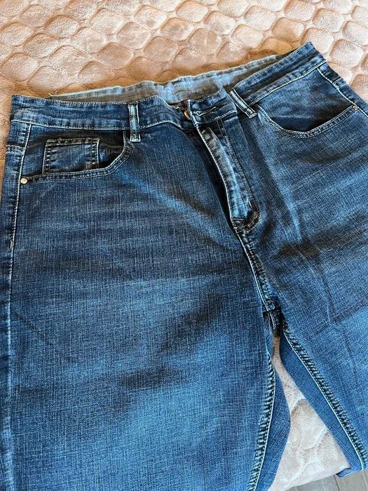 Джинси чоловічі. Класичні, прямі. 36