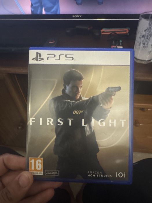 007 First LightPS5