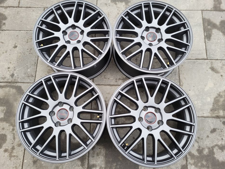 Felgi 17 Alfa Romeo Stelvio Opel Astra H Calibra Saab 5x110 ET35 grafi