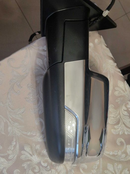 Lustro kierowcy lewe Ram 5 gen Limited
