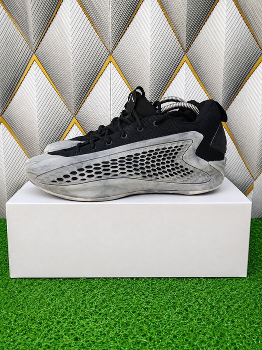Кросівки adidas (50р.33 см)