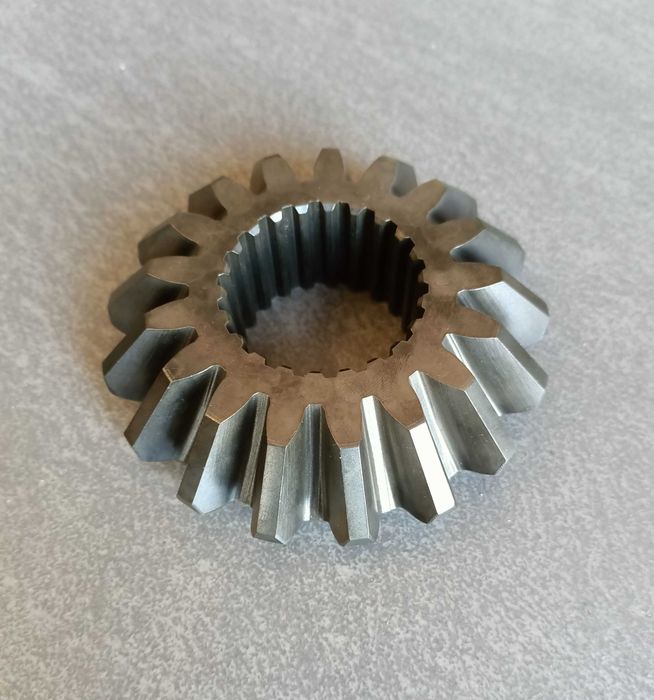 Koło stożkowe Z17 skrzyni biegów napędu wciągania sieczk. CLAAS JAGUAR