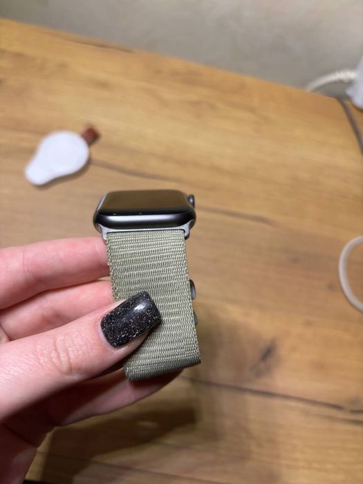 Apple watch Watch SE 44 mm акб 98%