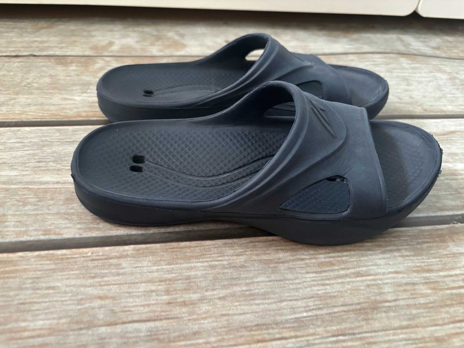 Klapki Martes, rozmiar 36