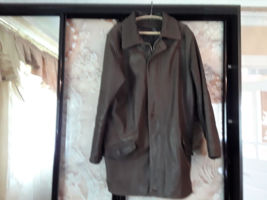 Кажана куртка стан дуже гарний