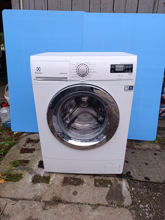 Pralka Electrolux slim używana 6kg 60/40