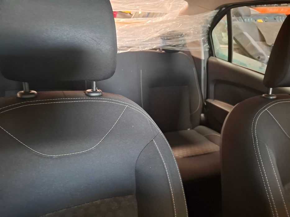 Dacia Sandero 1.5 gasoleo 2015 Salvado