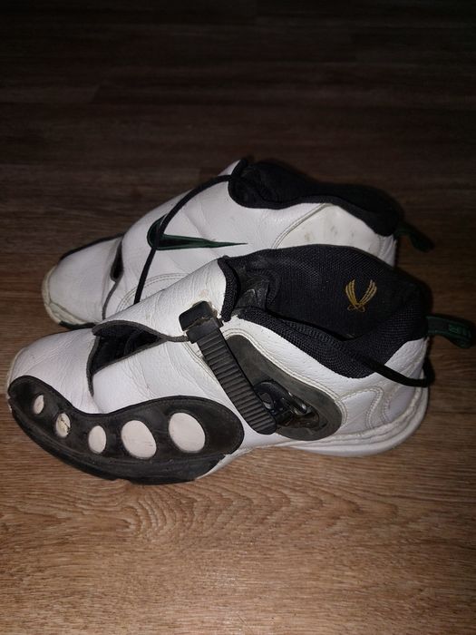 Баскетбольные кроссовки Nike 44