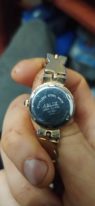 Наручний годинник ABLUX