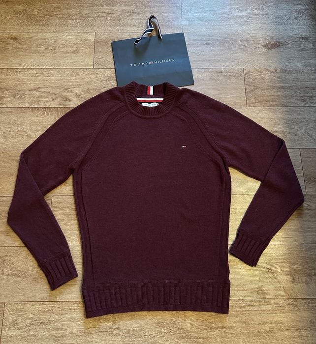 Женский шерстяной свободный свитер Tommy Hilfiger !Оригинал,бургунди
