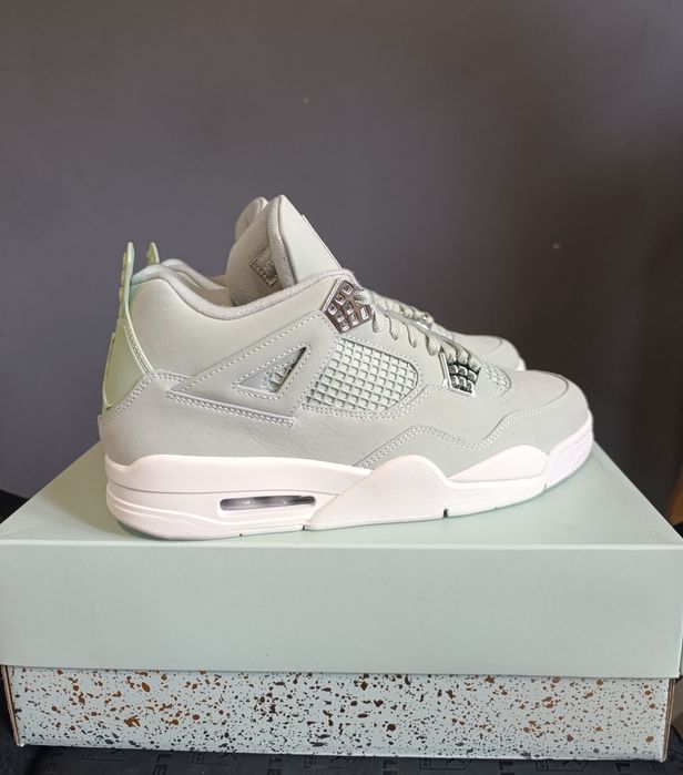 Buty Jordan 4s seafoam