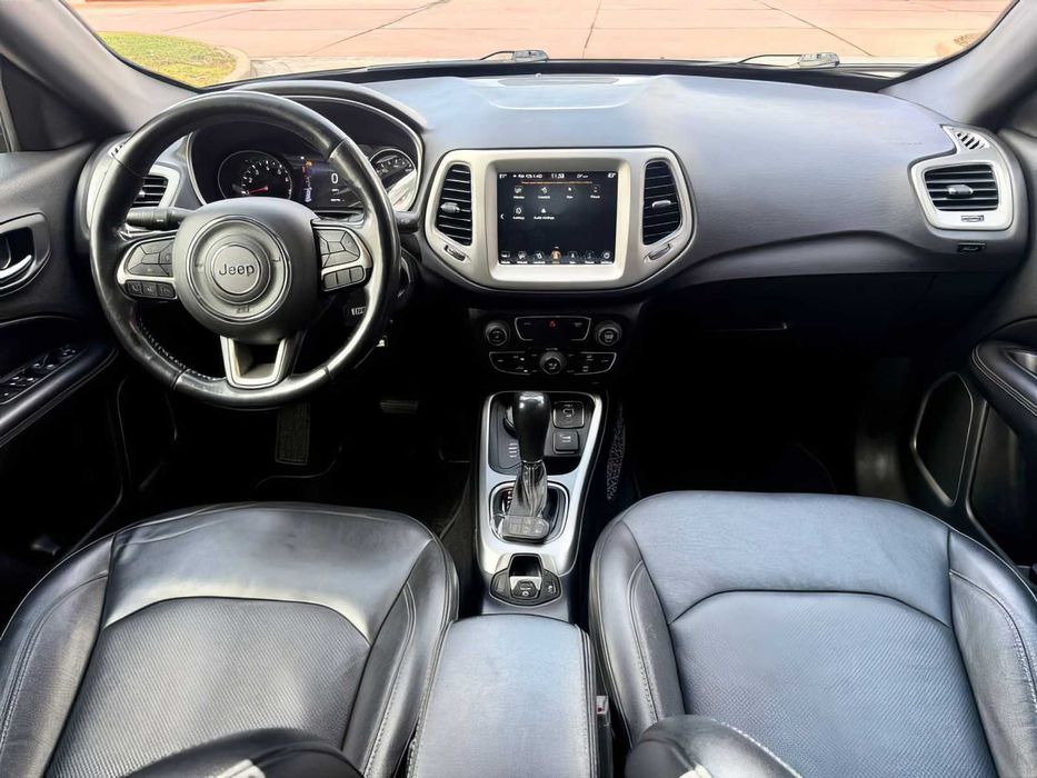 Jeep Compass 80th Anniversary Edition      2021