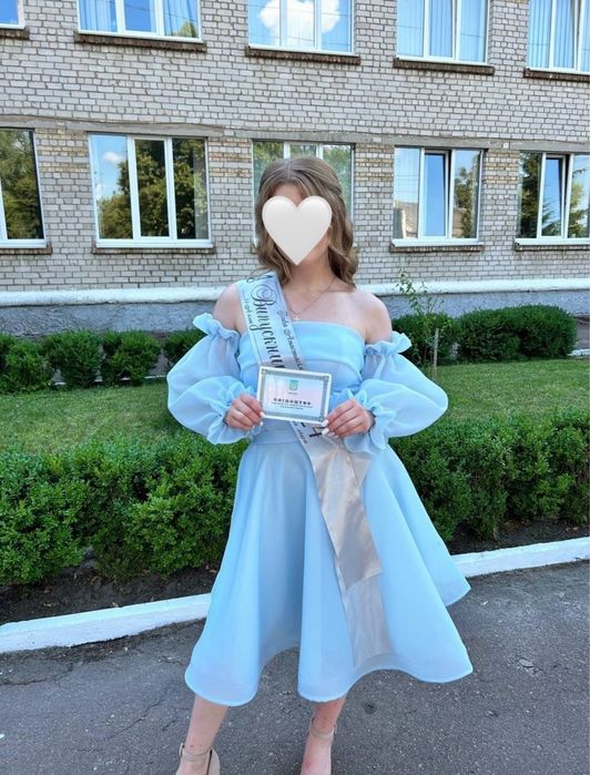 Випускна  сукня.