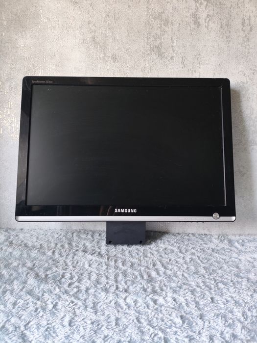 Монитор 22" Samsung SyncMaster 223BW (1680x1050, DVI, VGA) под крепление