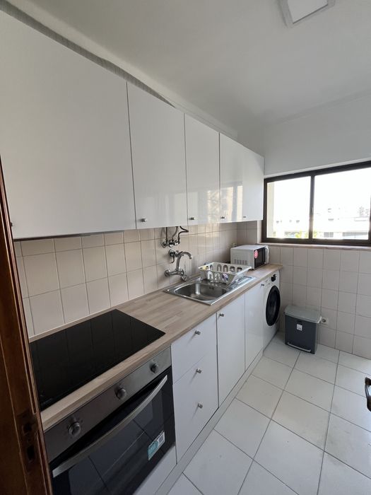 Apartamento T2 arrendamento anual
