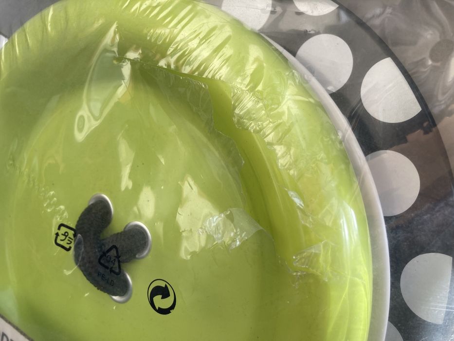 Wall Decoration Frames – 3 Buttons64564351322242122