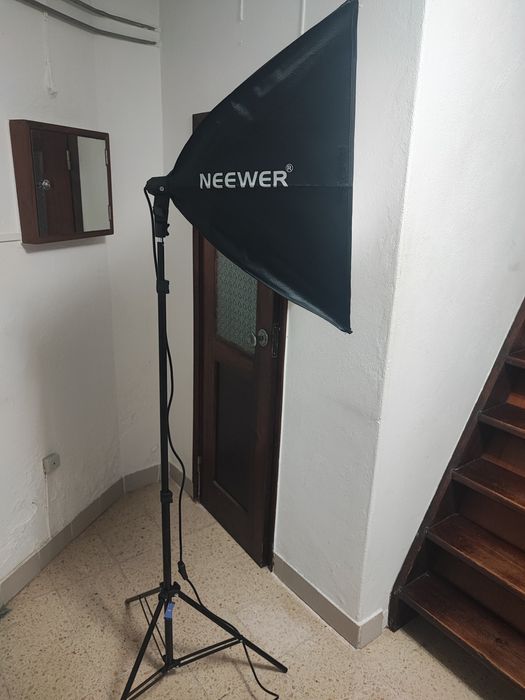 Luz Softbox Neewer 60cmx60cm