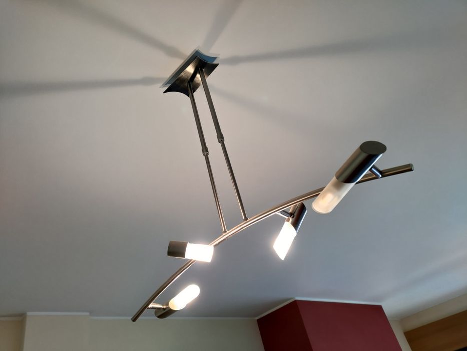 2 candeeiros de tecto (4x lâmpadas G9 cada)