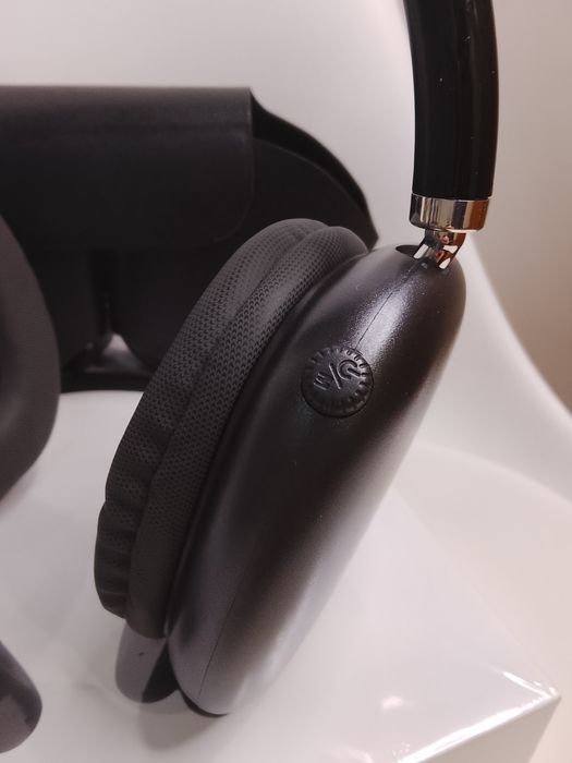 Auscultadores Pro Max Preto