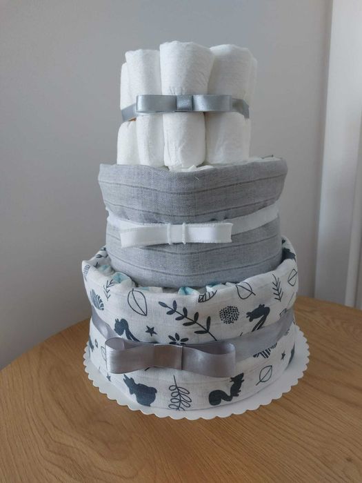 TORT z pieluszek PAMPERSÓW
