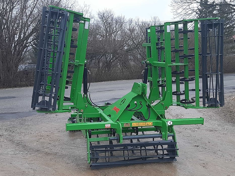 Agregat uprawowo-przedsiewny 3,6-5m NIETOPERZ hydrauliczny JANPOL