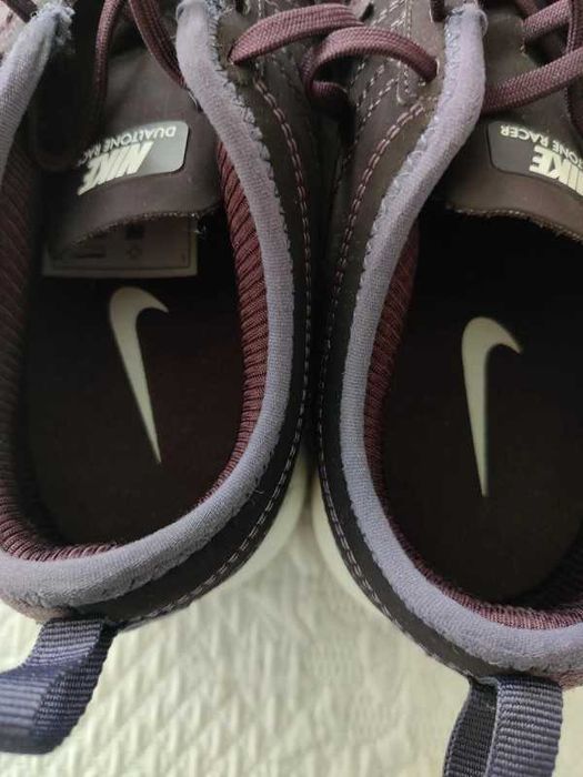 Sapatilhas NIKE novas