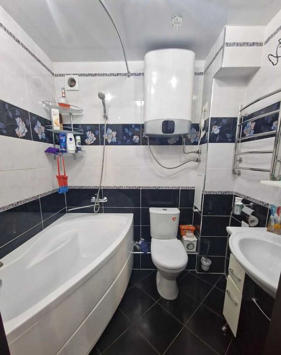 Продам 2к квартиру на Новых Домах, м.Дворец Спорта