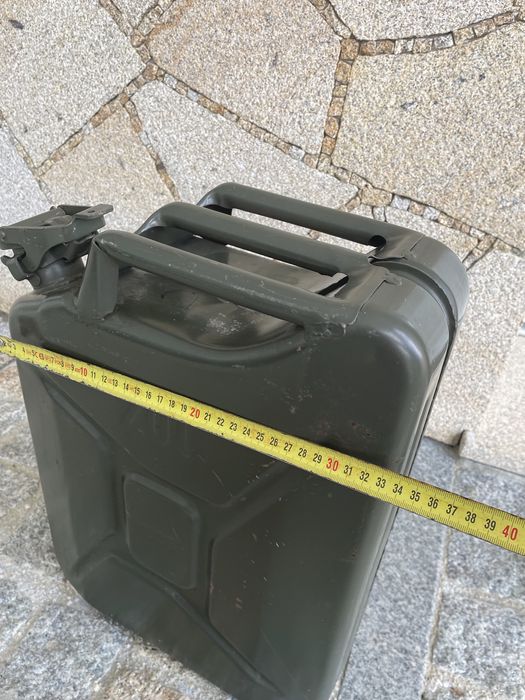 Bidão de gasolina 20L clássico