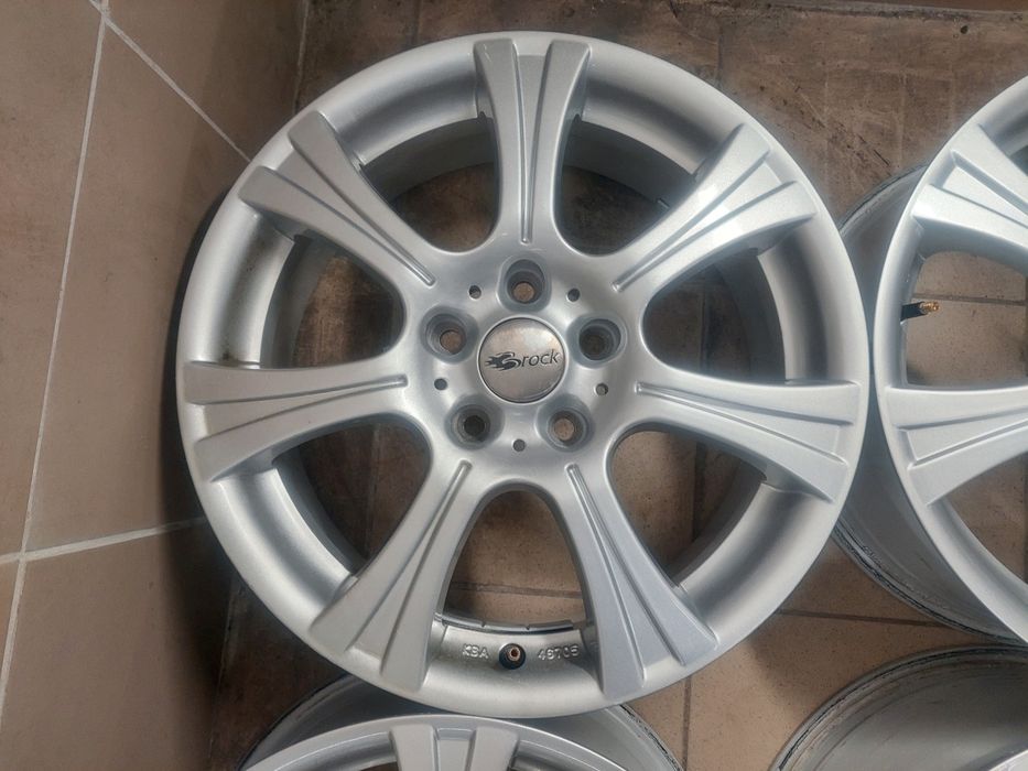 Комплект легкосплавних дисків Renault Nissan Dacia R17 5×114.3
