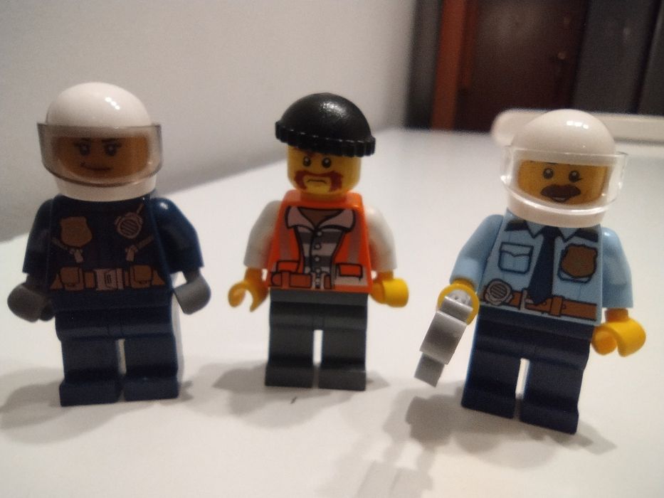 LEGO 60137 City - Tow Truck Trouble #3