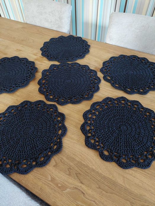 Podkładki pod talerze