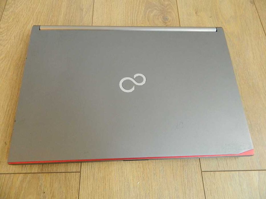 Fujitsu Celsius H730 Core i5-4310M 16GB DDR3 120GB SSD quadro K510M