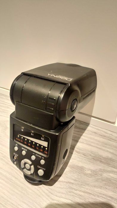 Flash YONGNUO YN560 SPEEDLITE universal