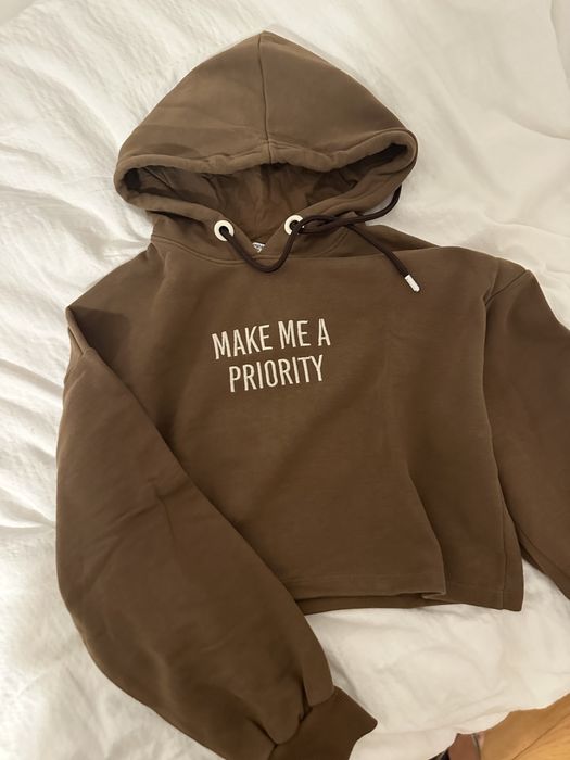 cropped sweatshirt / hoodie