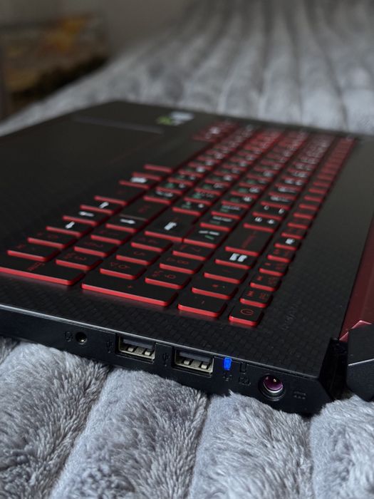 Ноутбук Acer Nitro 5 AN515-52