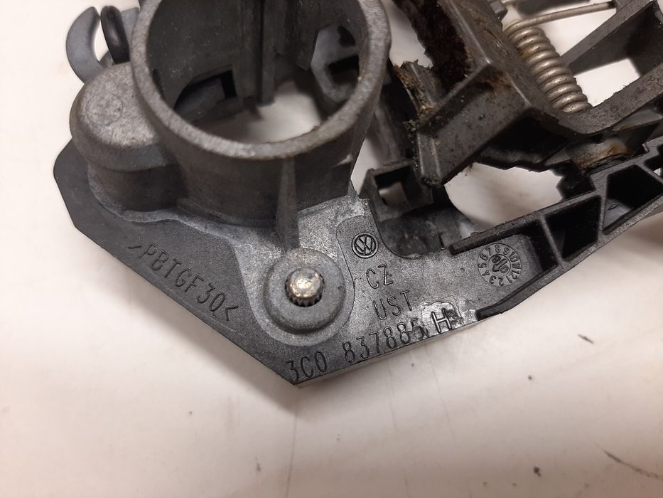 Кріплення ручки передня ліва Vw Passat B6 3c0837885h