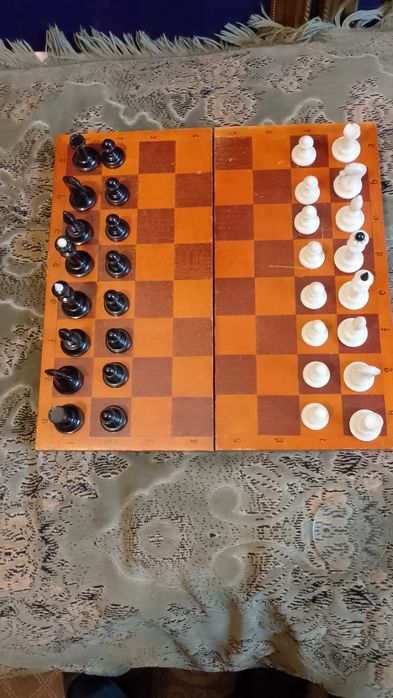 Шахматы времён СССР. Карболитовые .