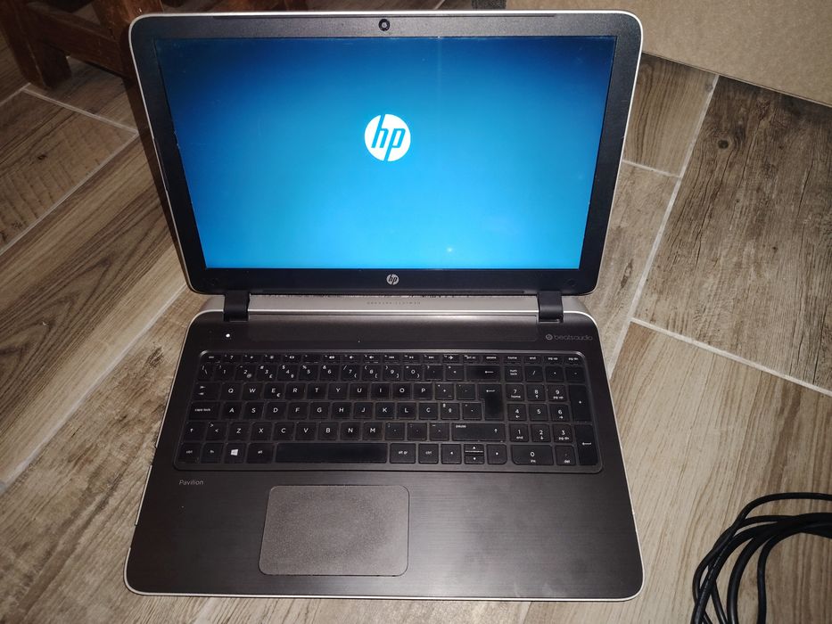 Portátil HP p052np