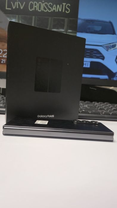Samsung Fold 5 12/512Gb, офіційний
