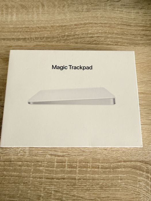 Magic Trackpad (3-го покоління) від Apple.