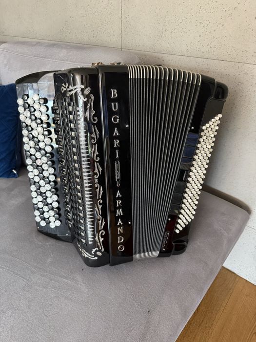 Akordeon guzikowy kanałowy Bugari Armando