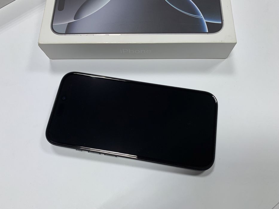Айфон / iPhone 15 128GB (Black) iCloud