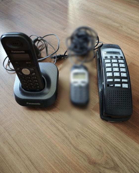 Stare telefony - dwa modele
