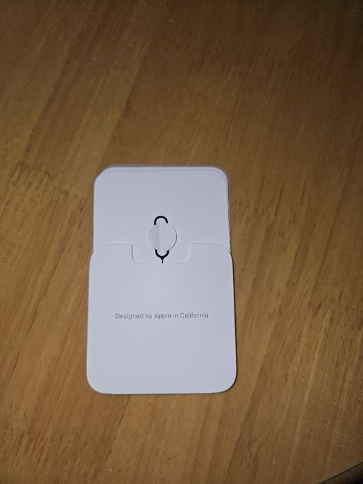 Продам Iphone 15 pro max 256.