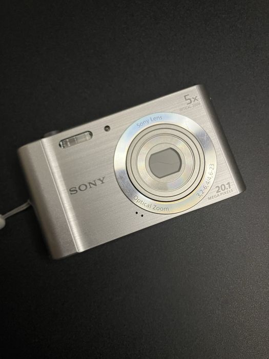 Цифрова камера Sony CyberShot DSC-W800