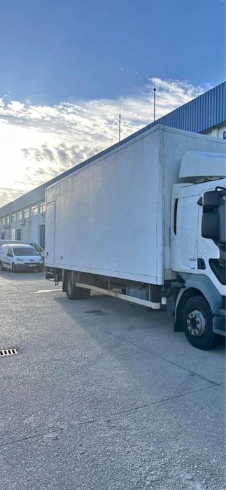 Volvo FL 240. 2008 COM PLATAFORMA cama cabine