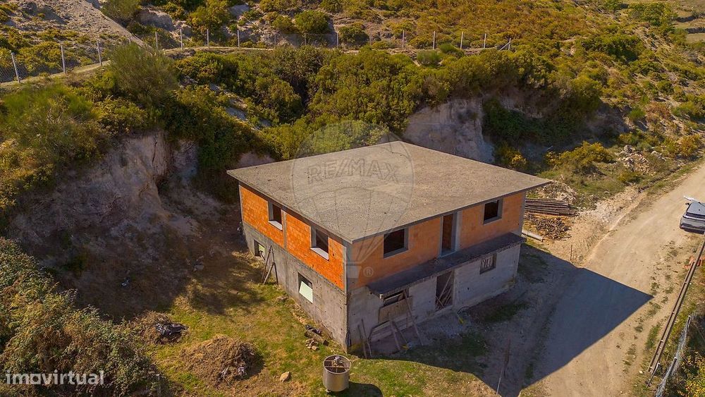 Terreno  para venda — Parada De Ester E Ester, Viseu