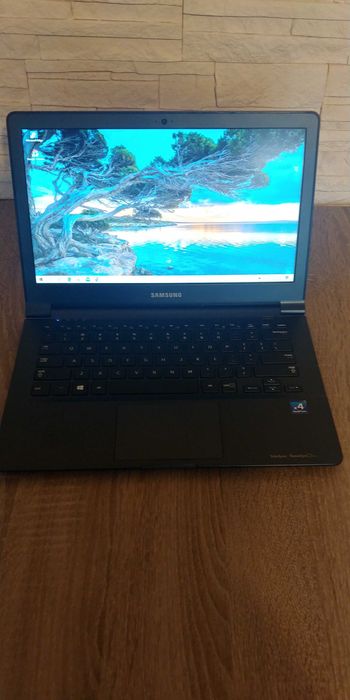 Laotop SAMSUNG ATIV Book 9 Lite NP-905S3G